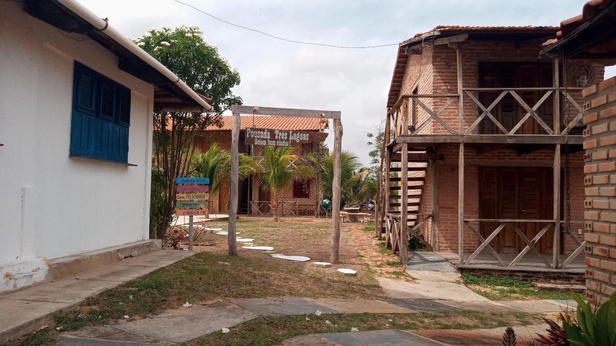 Camping E Pousada Tres Lagoas Hotel Luís Correia Eksteriør billede
